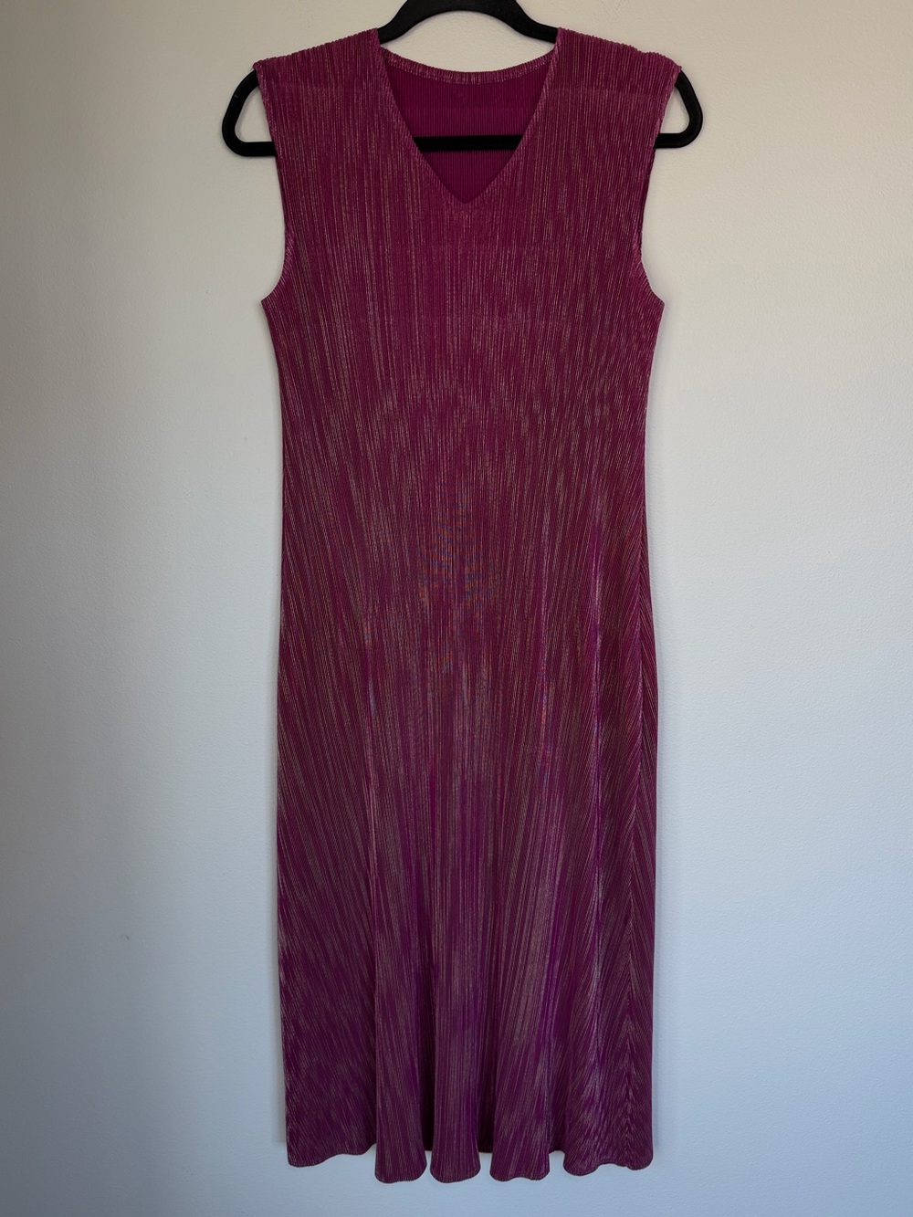 Vintage Metallic Accordion Ribbed Whimsical Fairy Maxi Dress Stretchy Shiny